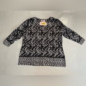 NEW Petite PM Allison Daley 3/4 Sleeve Vneck Top Blouse Polyester Bld Black $49